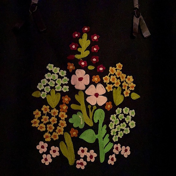 Persaman Floral Embroidery & Ribbons Black Skirt - Picture 2 of 9